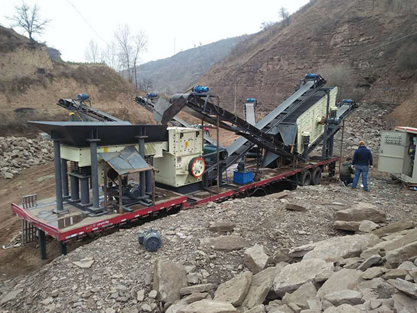 履帶式移動破碎機出租